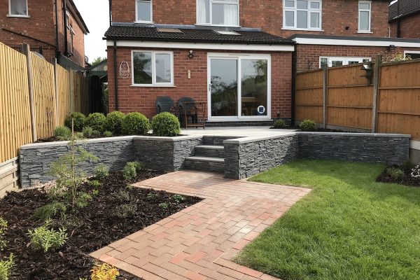 Garden planting project for expert garden consultation