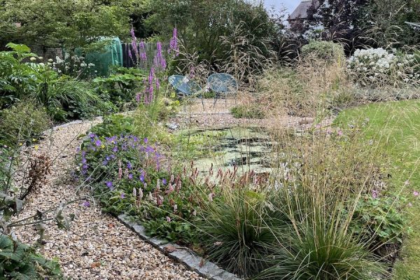 Grade two listed house and garden near Melton Mowbray